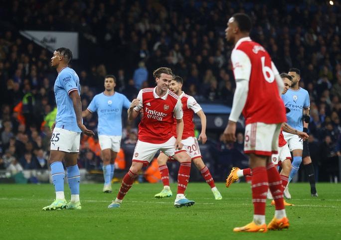 Thua chung kết sớm với Man City 1-4, Arsenal mong manh giấc mơ vô địch - Ảnh 6.