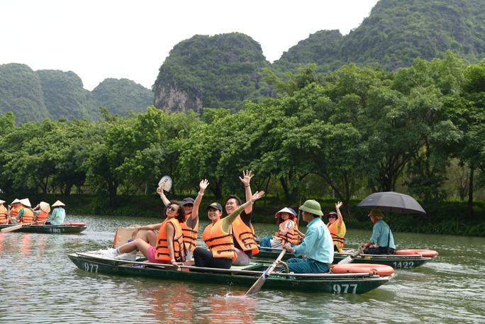 Du lịch hè: Tour ngoại lấn lướt tour nội - Ảnh 1.