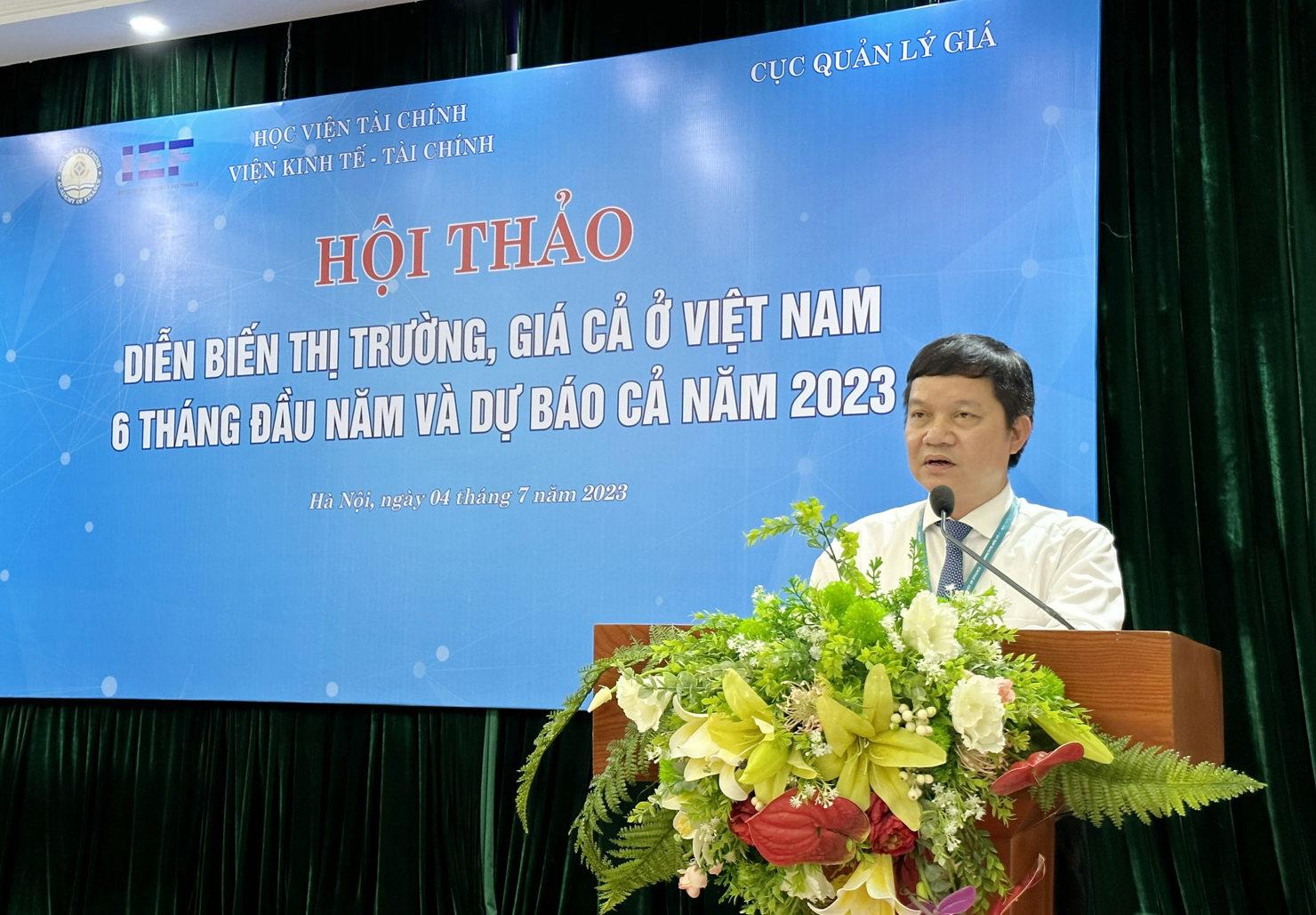 PGS.TS. Nguyễn Mạnh Thiều – Phó Giám đốc Học viện Tài chính phát biểu khai mạc hội thảo. 