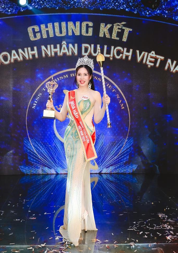 Lý do doanh nhân Vũ Thục Hiền đăng quang hoa hậu - Ảnh 3.