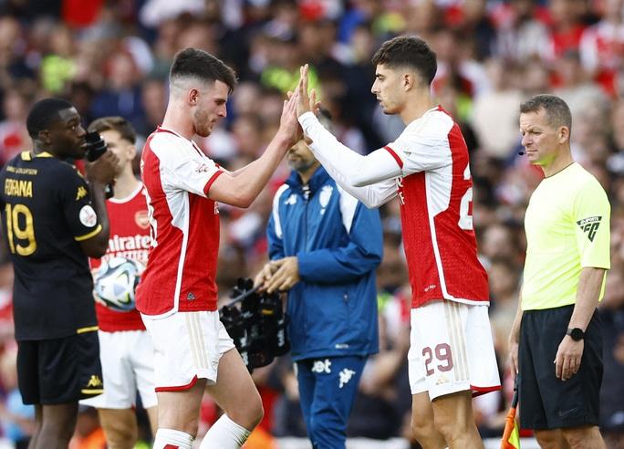 Thắng luân lưu Monaco, Arsenal vô địch giải giao hữu Emirates Cup - Ảnh 4.