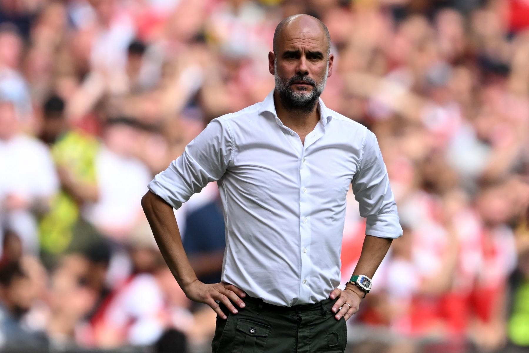 Pep Guardiola không cần quá lo lắng nhưng nên dè chừng sự tiến bộ của Arsenal.  Ảnh: AFP