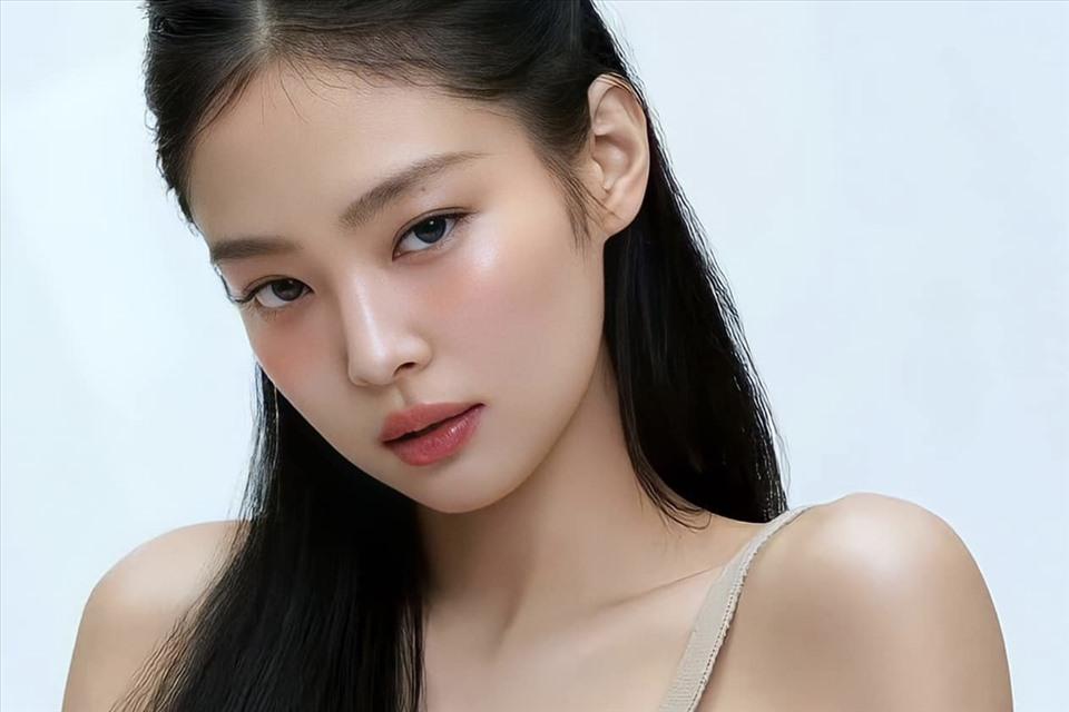 Jennie (Blackpink) vướng tranh cãi liên quan đến tôn giáo