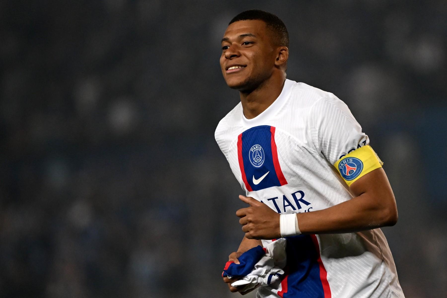 Chờ đợi diện mạo mới của PSG khi Mbappe trở lại