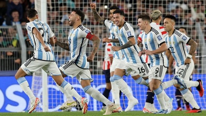 Argentina thắng trận thứ 13 liên tiếp