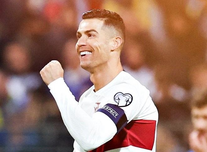 Ronaldo lập cú đúp giúp Bồ Đào Nha đại thắng