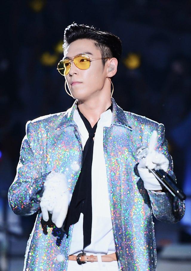 T.O.P bị tẩy chay vì thừa nhận sử dụng chất cấm vào năm 2016. Ảnh: Naver