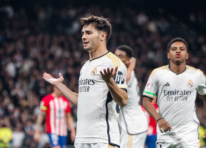 Real Madrid mất điểm phút cuối trước Atletico Madrid