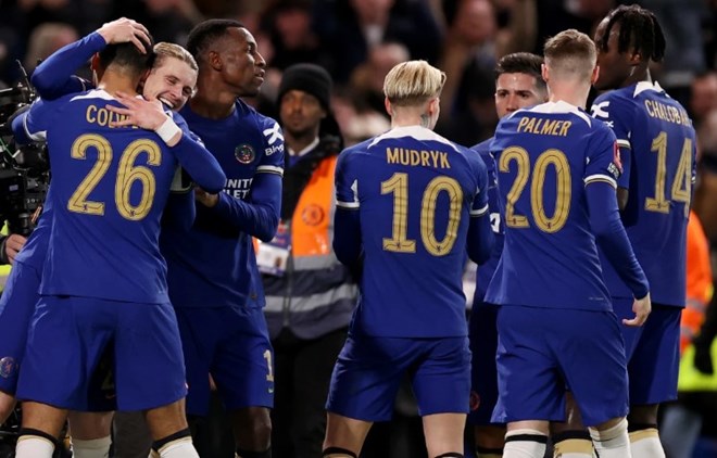 Chelsea ngược dòng thắng Leeds, vào tứ kết FA Cup 2023-2024