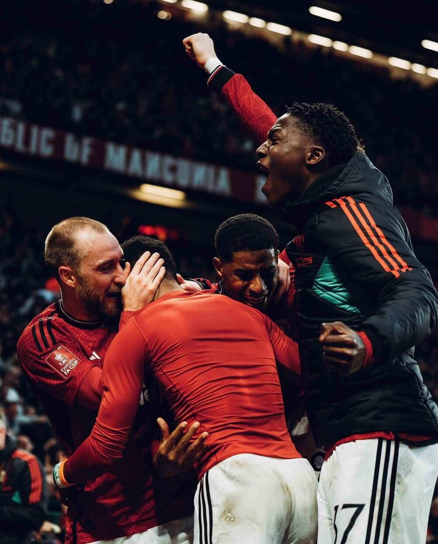 Man United cần tiếp đà hưng phấn sau trận thắng này để vực dậy trong phần còn lại của mùa giải.  Ảnh: Manchester United