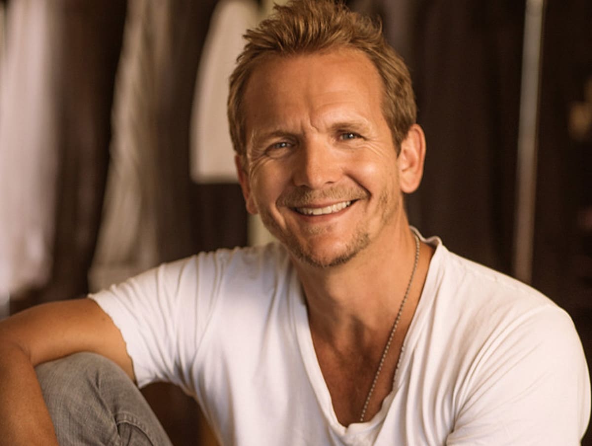 Nam diễn viên Sebastian Roché. Ảnh: Instagram