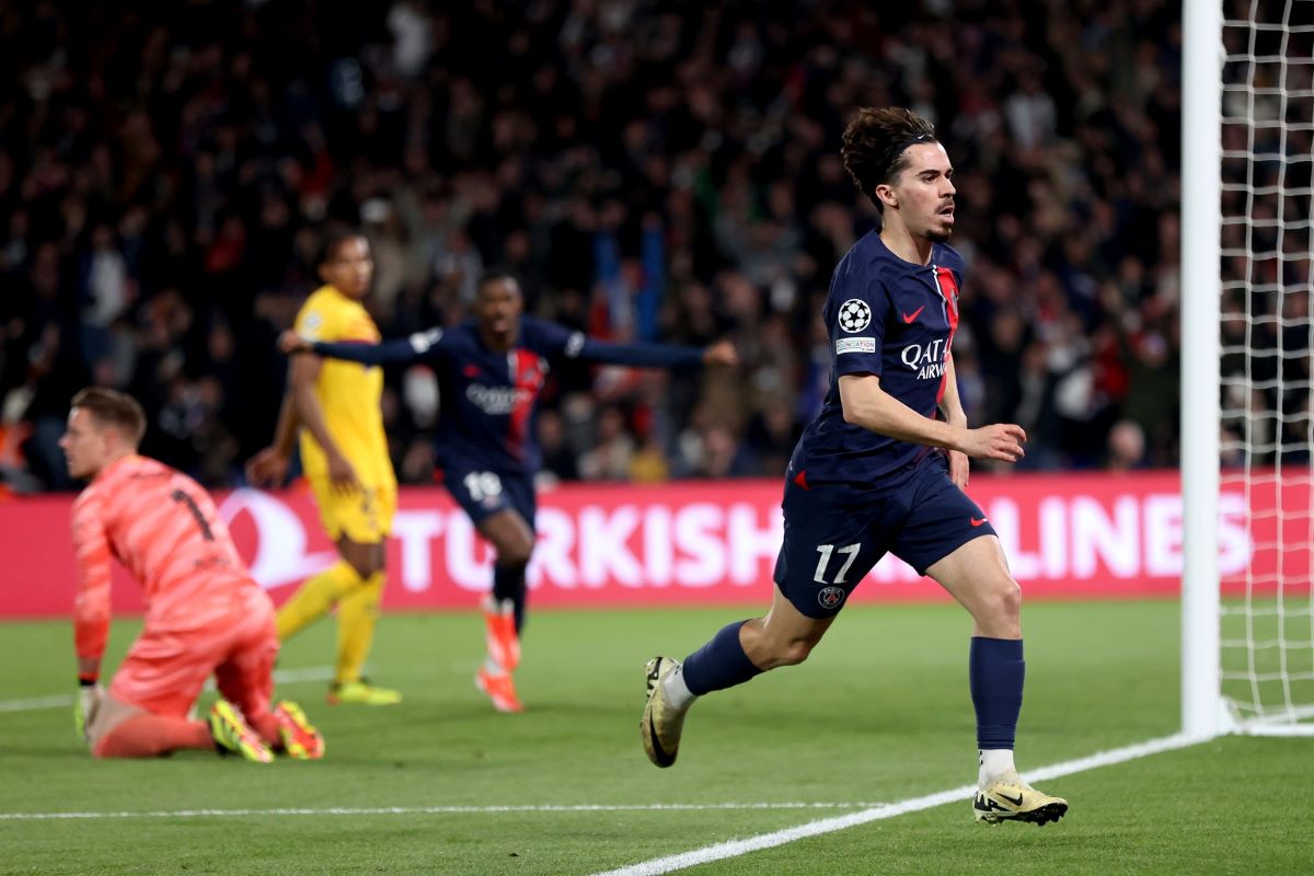 PSG dẫn trước Barcelona 2-1 ở đầu hiệp 2 nhưng cuối cùng đã thua ngược. Ảnh: UEFA Champions League