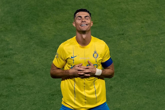 Ronaldo lập cú đúp, Al-Nassr vào chung kết Cúp Nhà vua Saudi Arabia