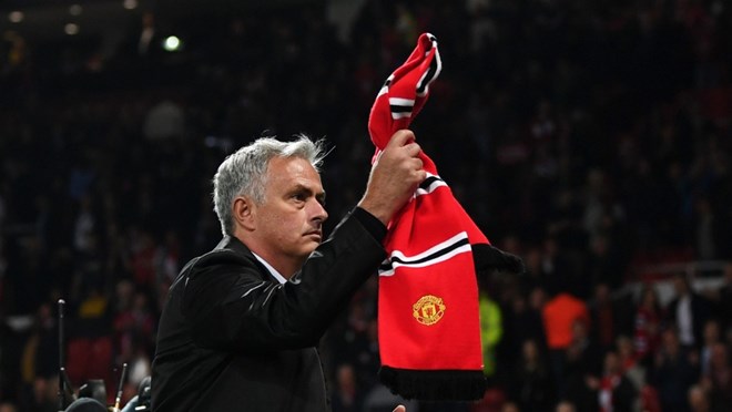 Man United được khuyên nên chọn Mourinho cho chung kết FA Cup