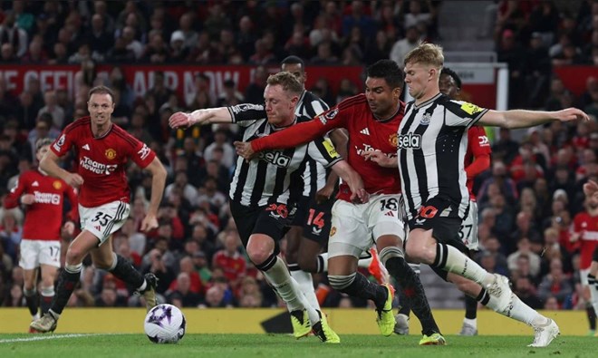 Man United cắt mạch 3 trận thua liên tiếp trước Newcastle