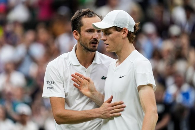 Alcaraz đấu Medvedev tại bán kết Wimbledon 2024