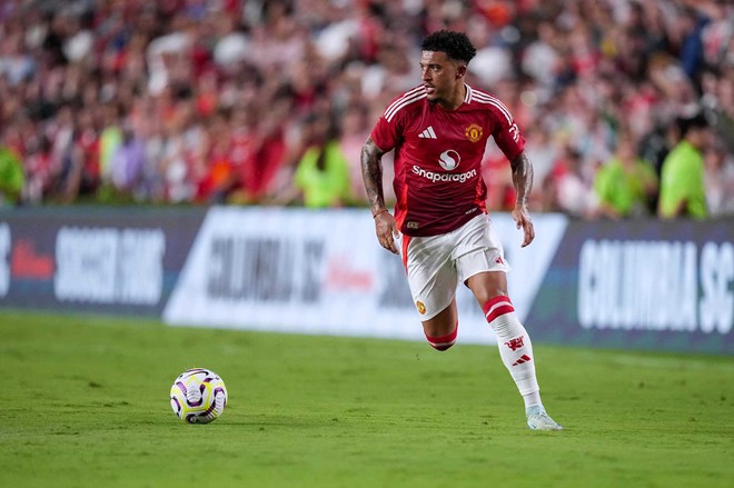 Man United có thể để Sancho hoặc Bruno Fernandes đá tiền đạo