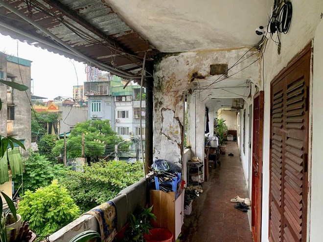 Cuộc sống của người dân khu tập thể cũ ở Hà Nội sau bão số 3