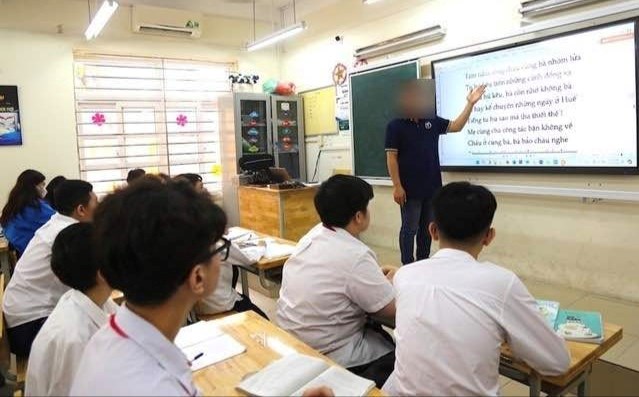 Phụ cấp lâu năm của giáo viên được tuyển dụng đặc cách