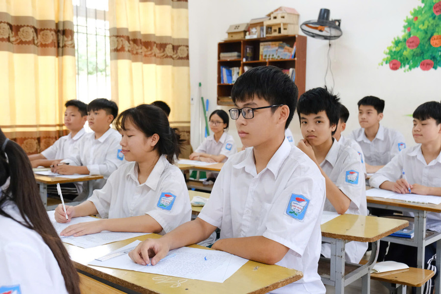 Học sinh Trường THCS Đông Ngàn đạt nhiều thành tích cao trong học tập. dn-1-5314-1922.jpg