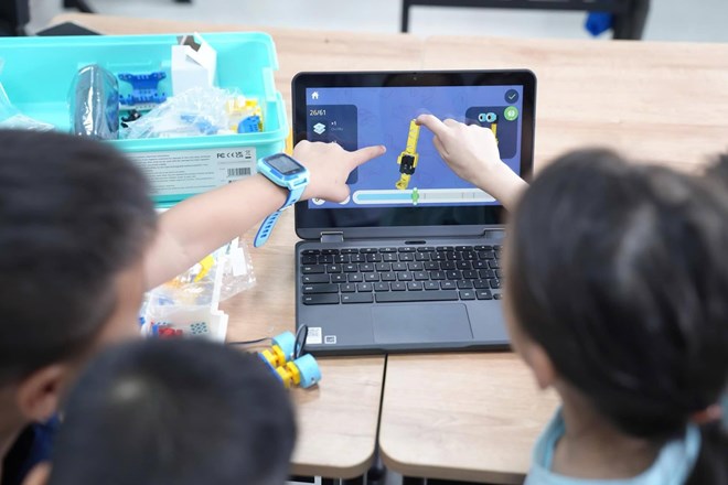 Gặp khó khi đưa công nghệ thông tin vào dạy từ bậc phổ thông