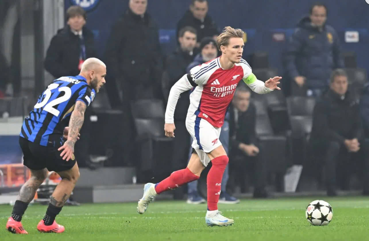Odegaard trở lại sau khoảng 2 tháng chấn thương.  Ảnh: ARS