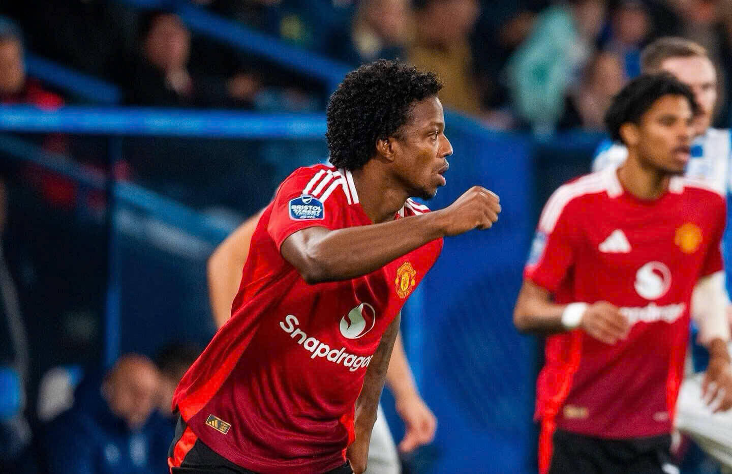 Malacia từng nghỉ thi đấu một thời gian dài vì chấn thương.  Ảnh: MUFC