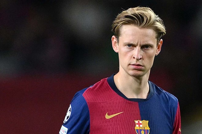 Mối quan hệ giữa De Jong và các Cules đang đi xuống trầm trọng. Ảnh: FC Barcelona