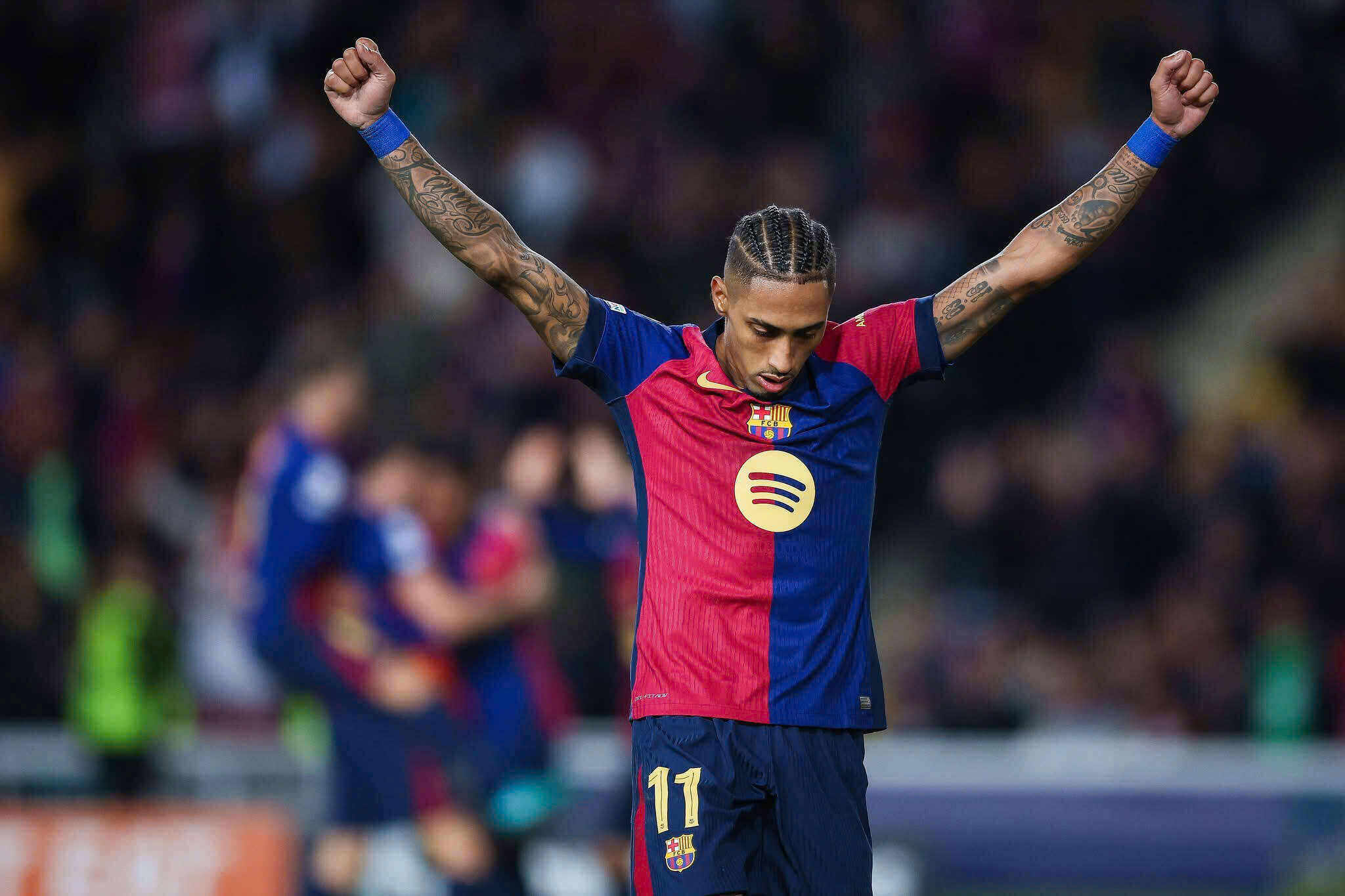 Sự bùng nổ của Raphinha cũng không thể kéo Barcelona khỏi chuỗi phong độ bất ổn. Ảnh: FCB