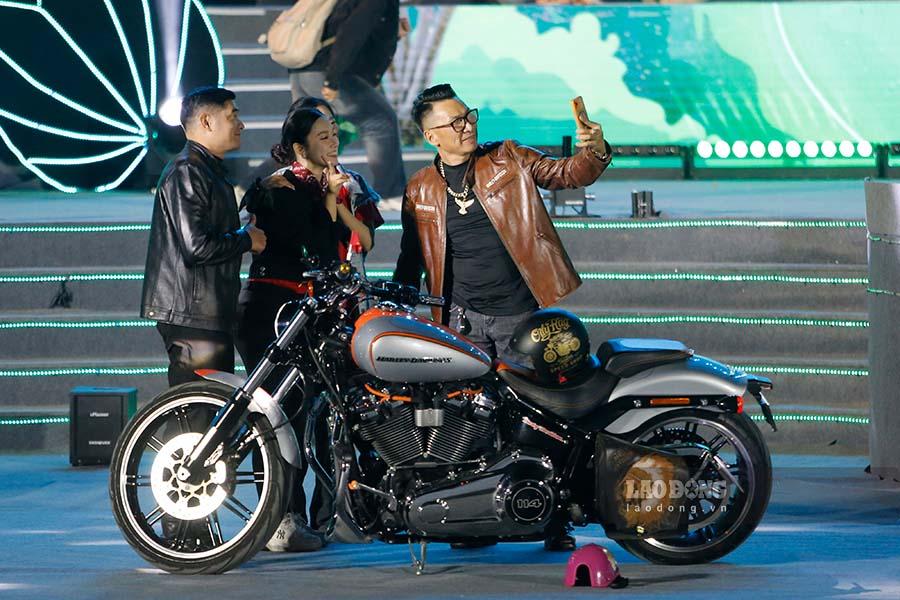 Đây là năm là đầu tiên Điện Biên đón lượng khách du lịch cao nhất từ trước tới nay, với hơn 1,85 triệu lượt khách du lịch. Trong đó, khách du lịch quốc tế đạt 11.500 lượt, tăng 1,31 lần so với năm 2023.