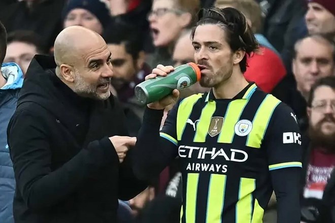Jack Grealish trở lại, Man City đã rối nay càng rối hơn
