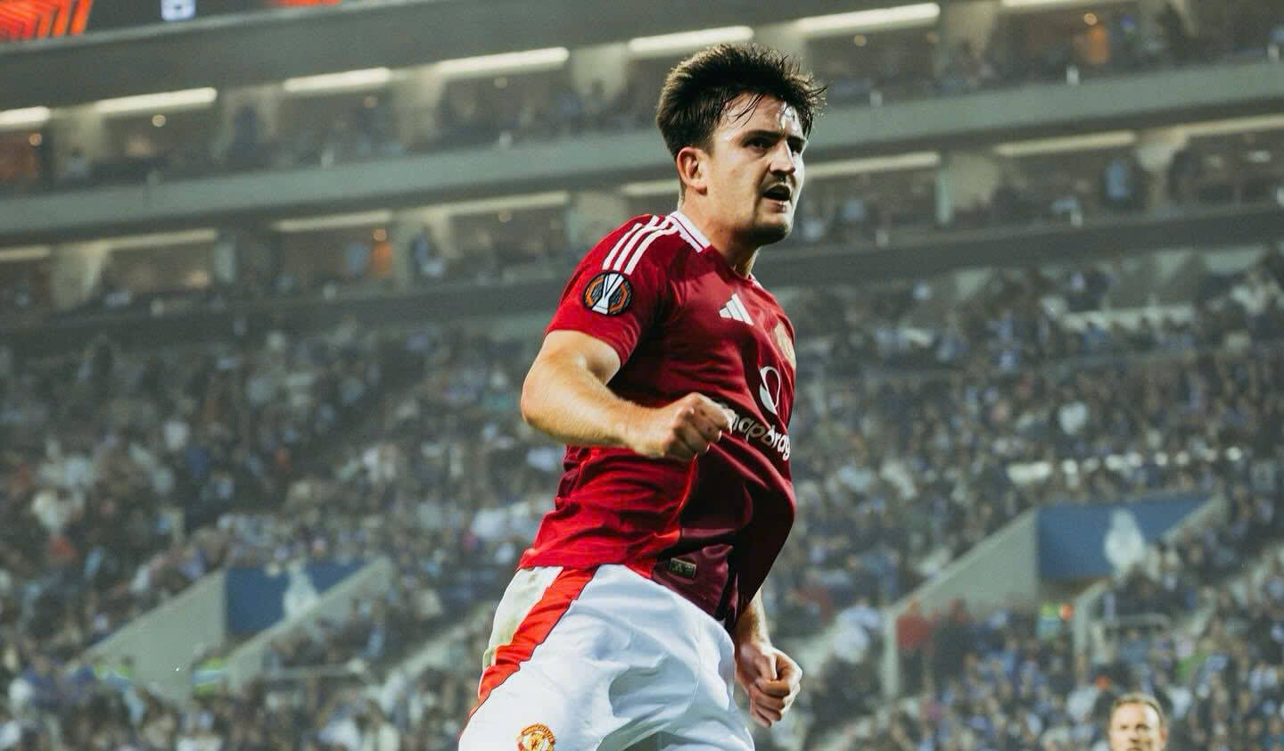 Harry Maguire luôn chuyên nghiệp và đang có phong độ rất tốt. Ảnh: Manchester United