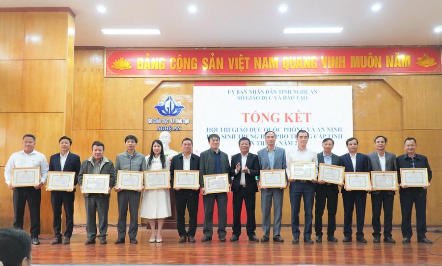giao-duc-quoc-phong-2.jpg