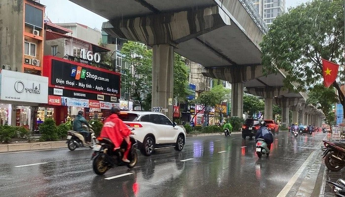 Thời tiết hôm nay 27/5 Bắc Bộ, Nam Bộ mưa rào và dông vài nơi, có nơi tối mưa to