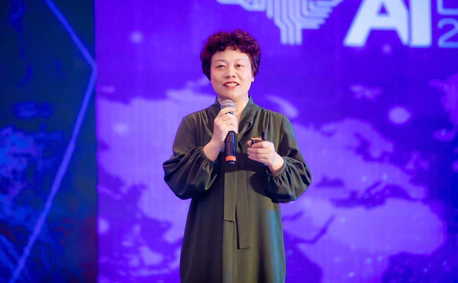 PGS.TS Chu Cẩm Thơ. Ảnh: NVCC phan-dinh-ro-noi-dung-2.jpg