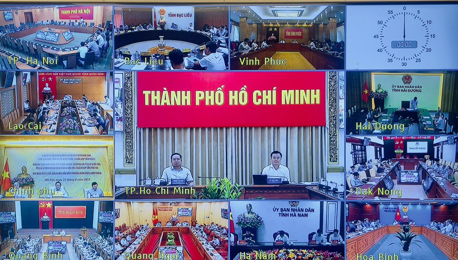 Hội nghị được tổ chức trực tuyến. Ảnh: VGP
