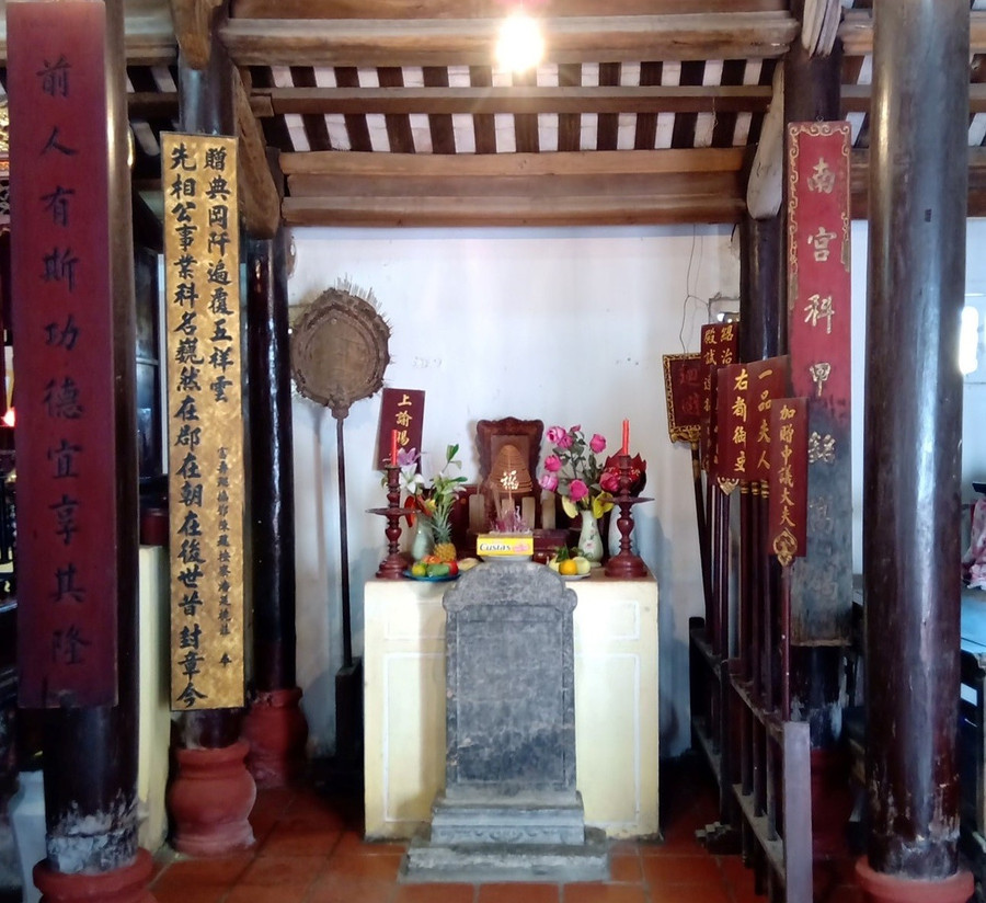 vi-dai-khoa-co-biet-tai-cam-quan-dep-giac-3.jpg