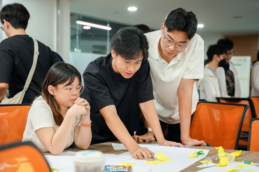 Nhu cầu tuyển dụng sinh viên mới tốt nghiệp tại Singapore giảm 19% trong năm 2025.