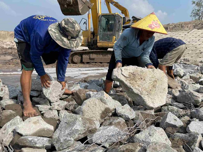 Doanh nghiệp được chuyển mục đích sử dụng đất để khai đá xây dựng ở TPHCM
