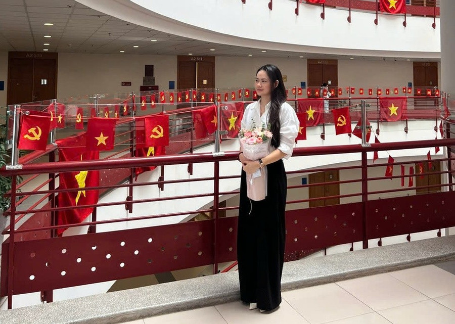 Hà Ánh sẽ tiếp tục du học tại Anh. linh-3.jpg