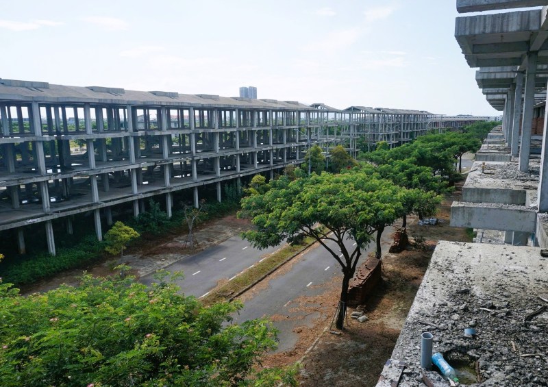 Khu đô thị sinh thái Quan Nam - Thủy Tú (tên thương mại Golden Hills City), tổng vốn đầu tư ban đầu khoảng 4.447 tỉ đồng, do CTCP Trung Nam làm chủ đầu tư đang chờ gỡ vướng. Ảnh: Trường An