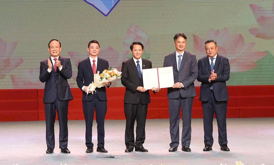 vinh-thanh.jpg