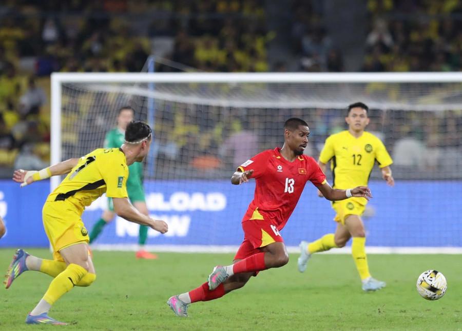 Đội tuyển Việt Nam cần thêm những cầu thủ Việt kiều như Quang Vinh. Ảnh: INT.