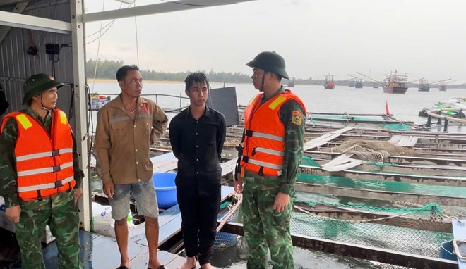 Đà Nẵng cảnh báo áp thấp gây mất an toàn trên biển