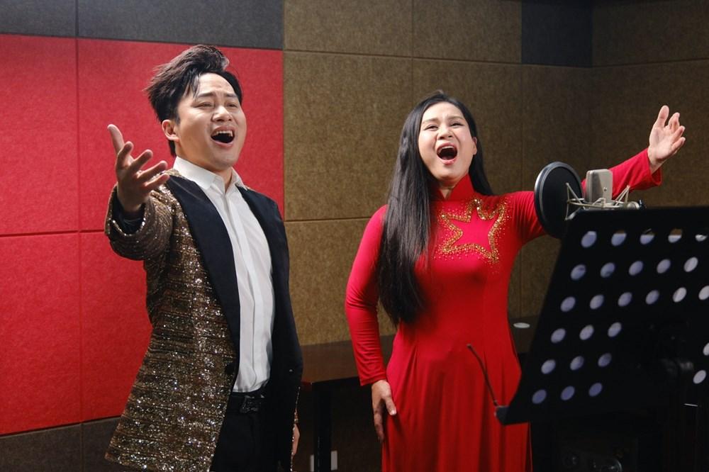 Tùng Dương ra mắt dự án “Việt Nam ơi, cùng bước tới vinh quang” mừng Quốc khánh 2.9 - ảnh 1