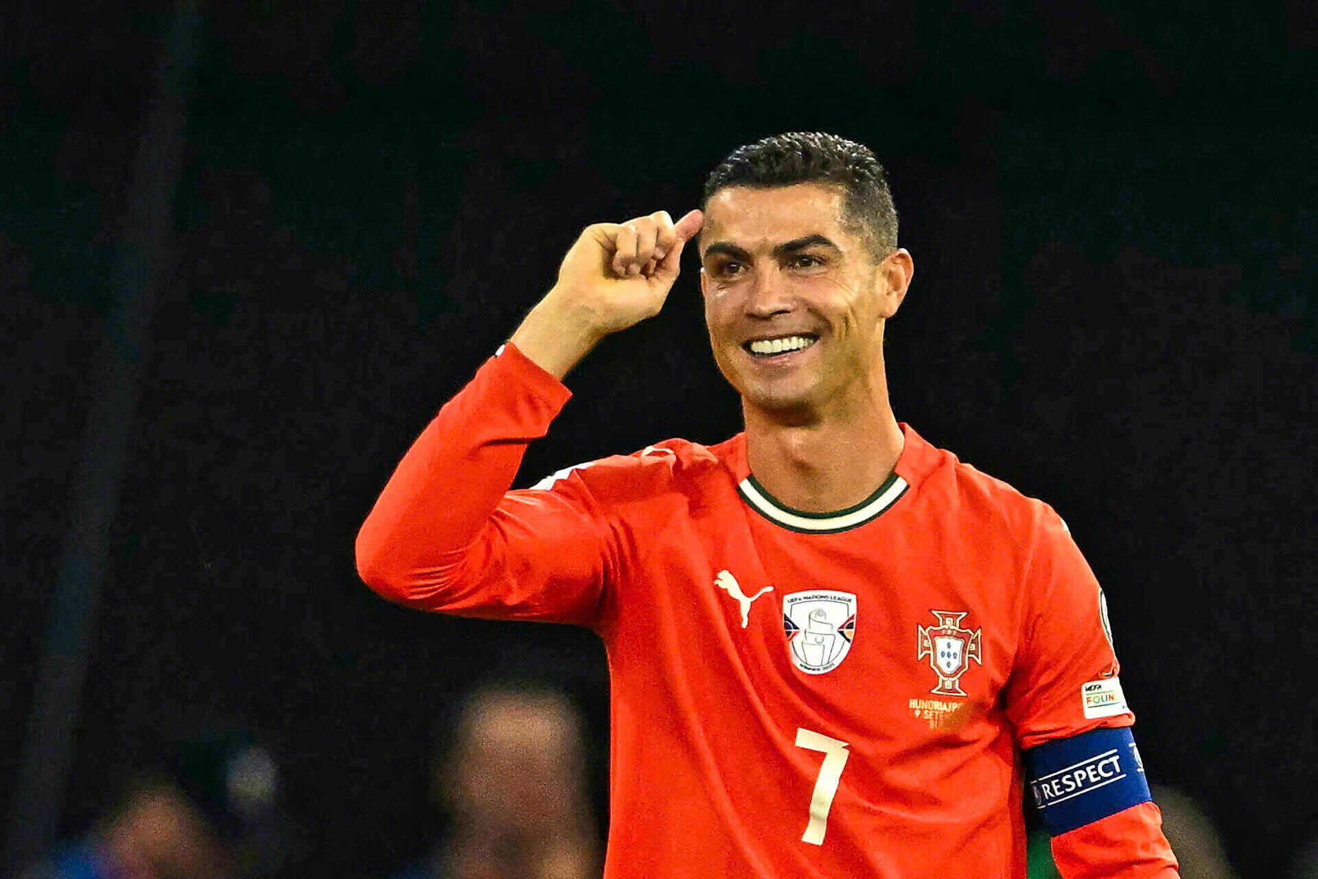 Ronaldo vẫn đang liên tục xô đổ những kỷ lục.  Ảnh: AFP