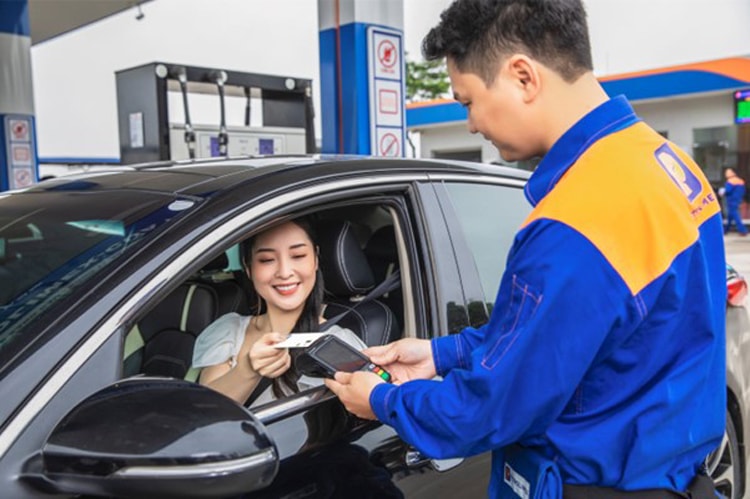 Giá xăng dầu hôm nay 28/9: Diễn biến trái chiều