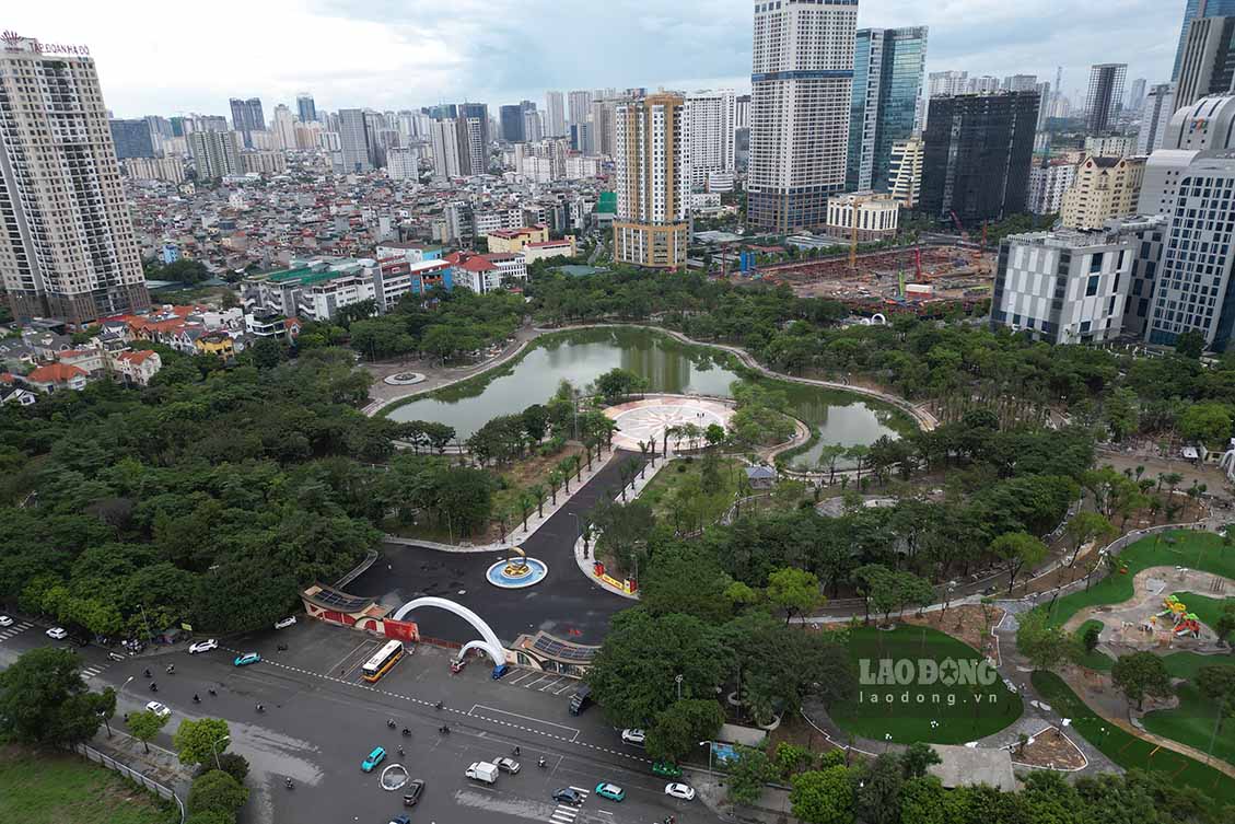 Công viên Cầu Giấy nhìn từ trên cao. Ảnh: Thiện Nhân