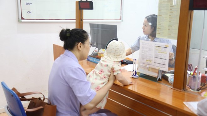 Chế độ trợ cấp cho cán bộ không chuyên trách có 12 năm công tác