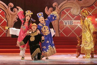 Hà Nội mưa ngập làm nên ca khúc ấn tượng bậc nhất Táo Quân suốt 17 năm